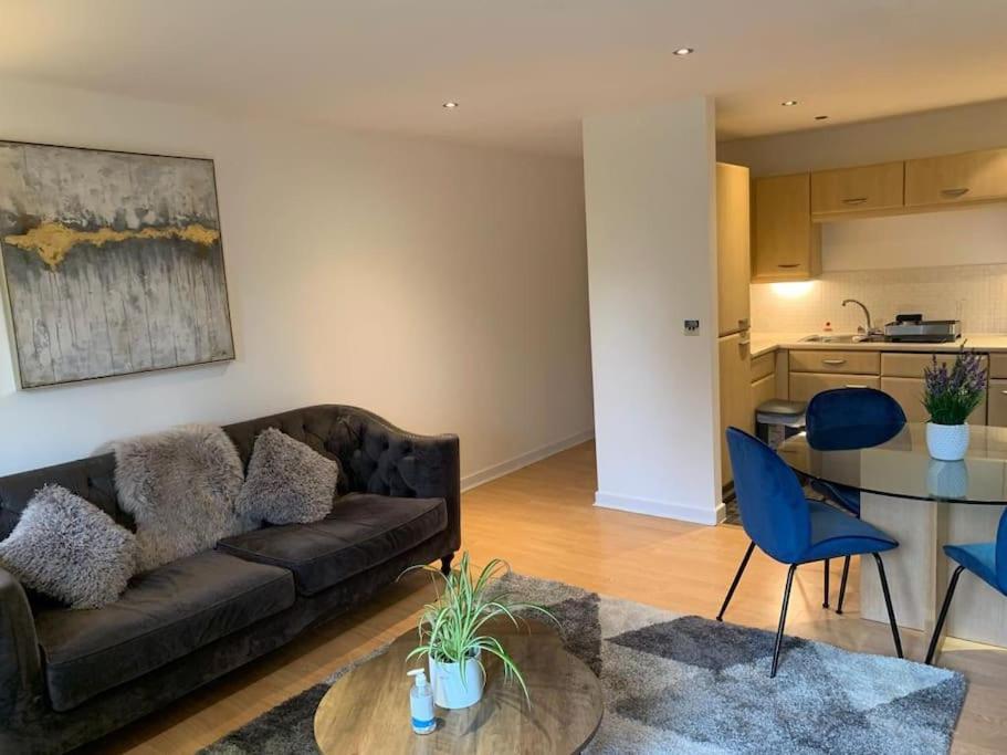 Brownberry Tree Serviced Apartment CBG エクステリア 写真