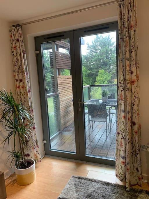 Brownberry Tree Serviced Apartment CBG エクステリア 写真