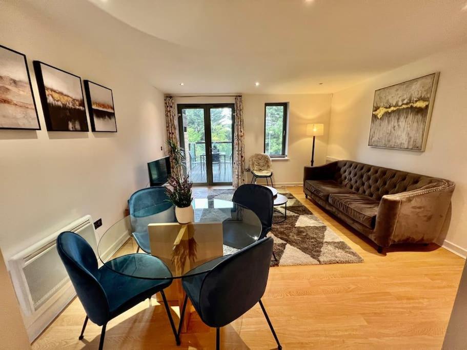 Brownberry Tree Serviced Apartment CBG エクステリア 写真